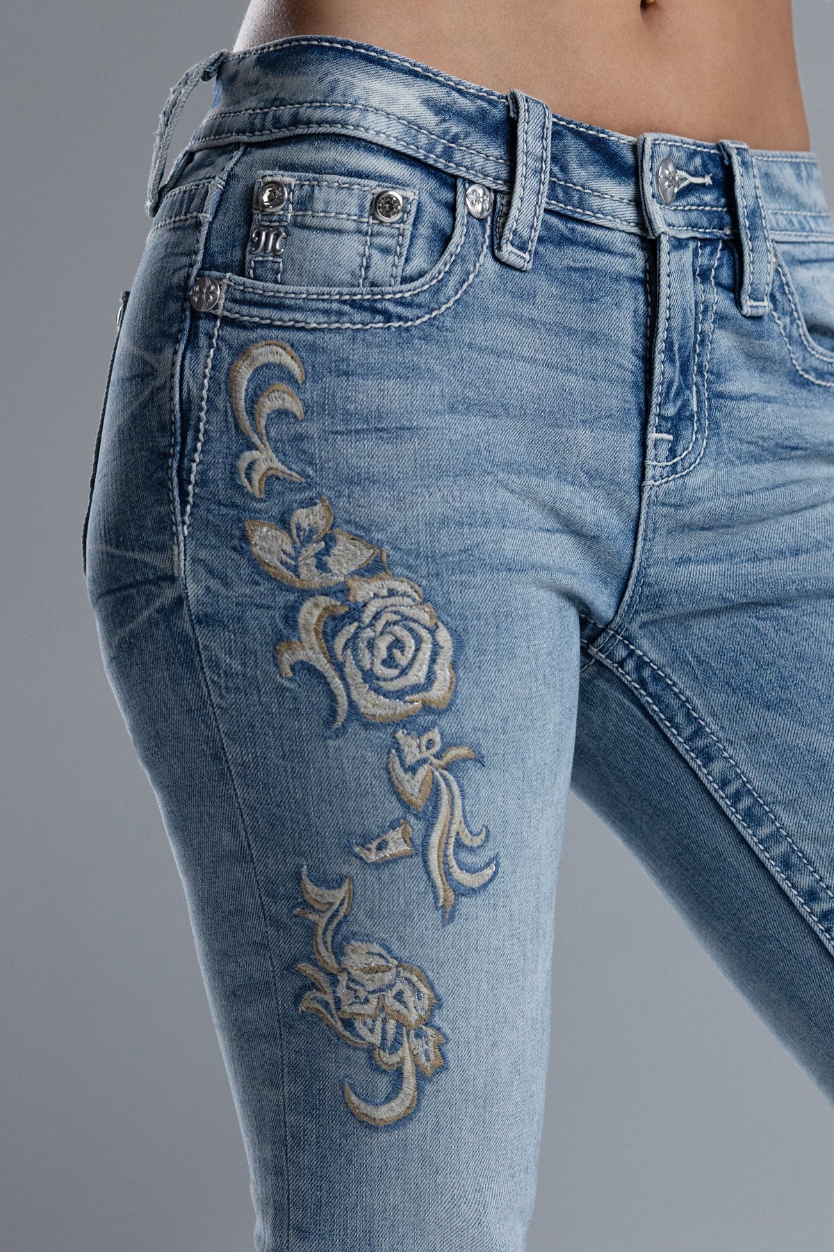 Anora Floral Flare Jeans - Image 7