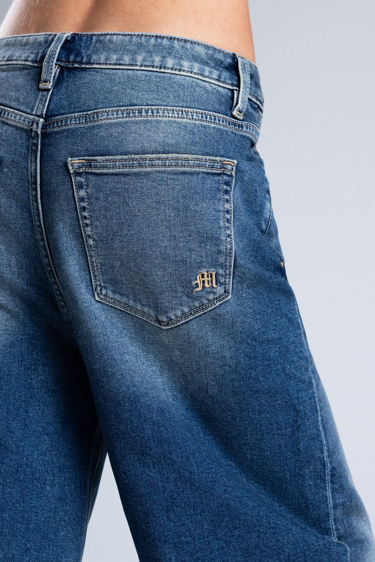 Brynn Baggy Jorts - Image 11