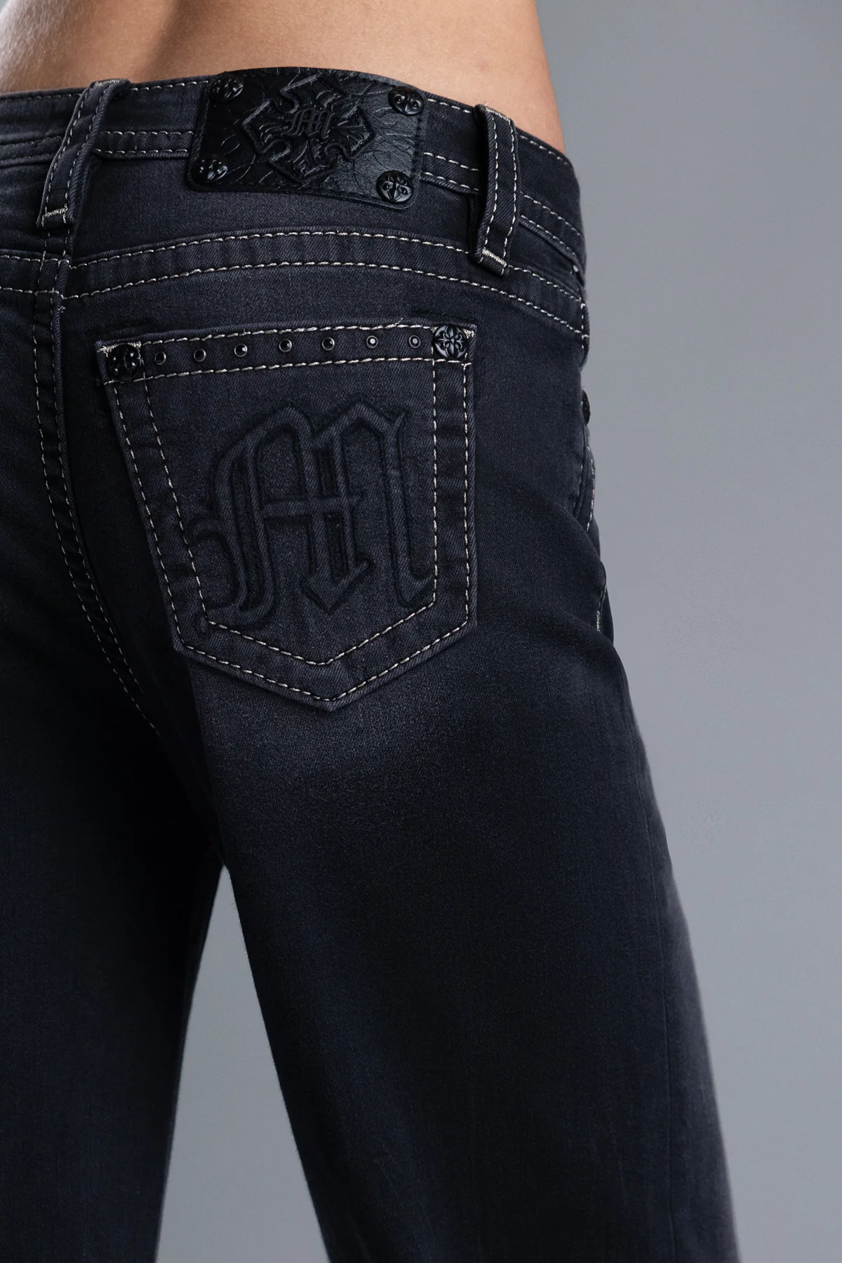 Going Rouge Slim Wide - Image 4