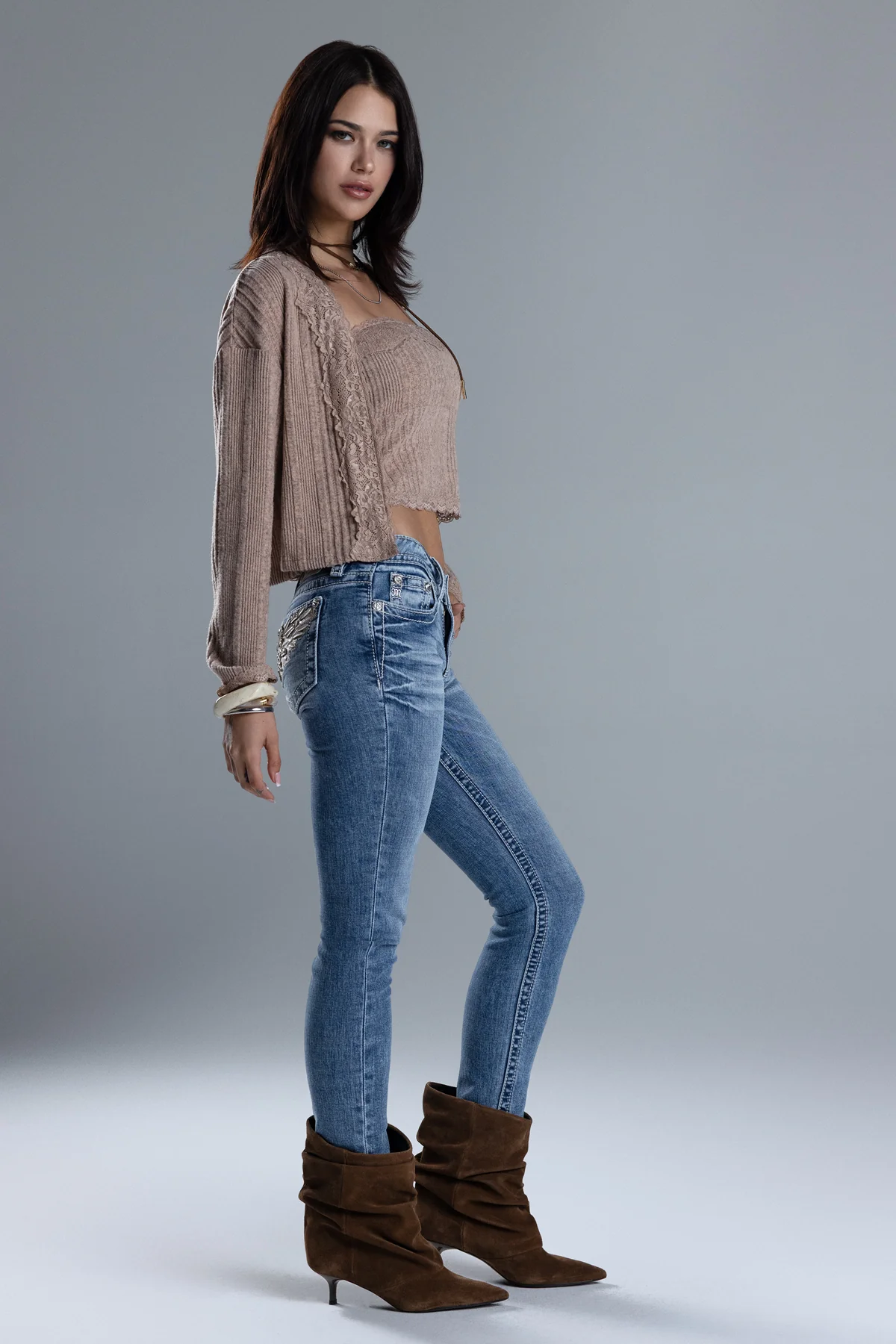 Mirza Cardigan Set - Image 10