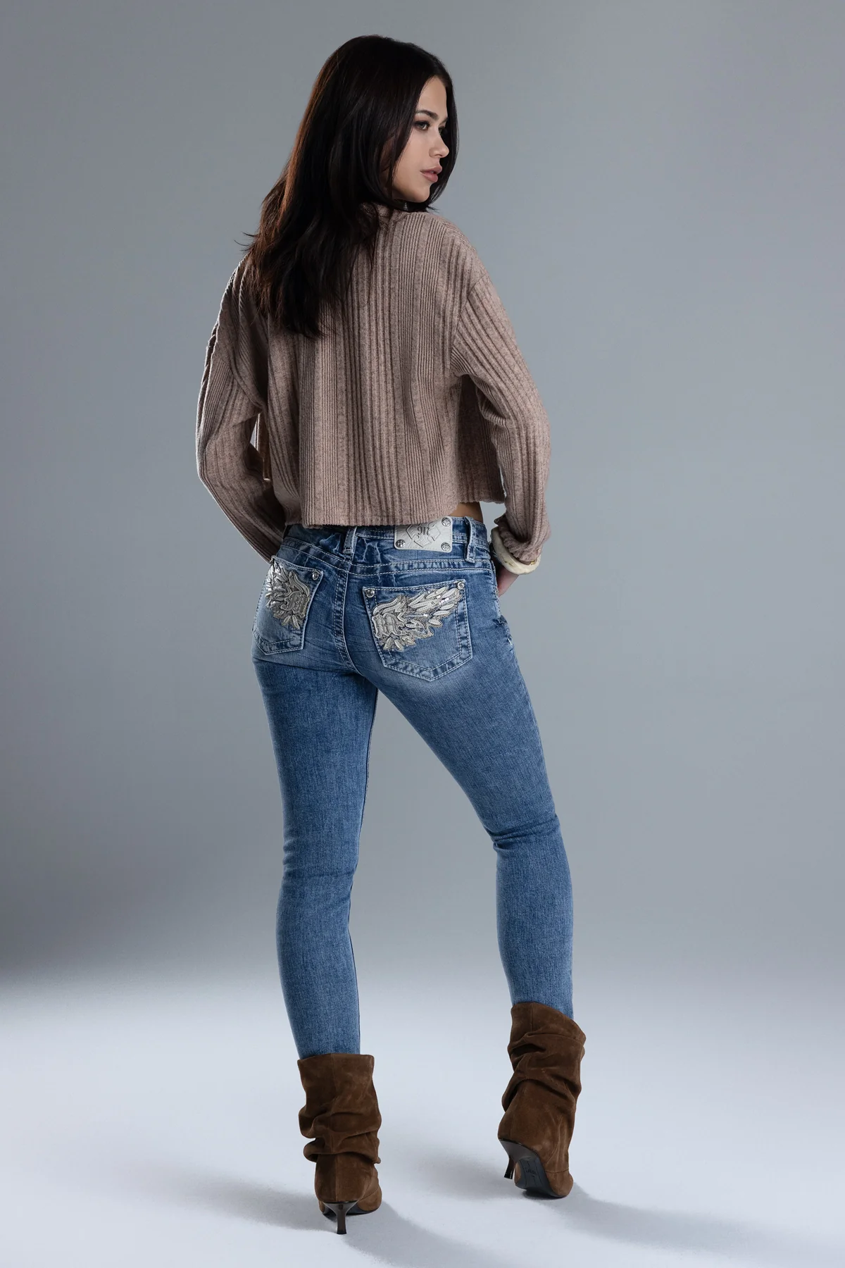 Mirza Cardigan Set - Image 13