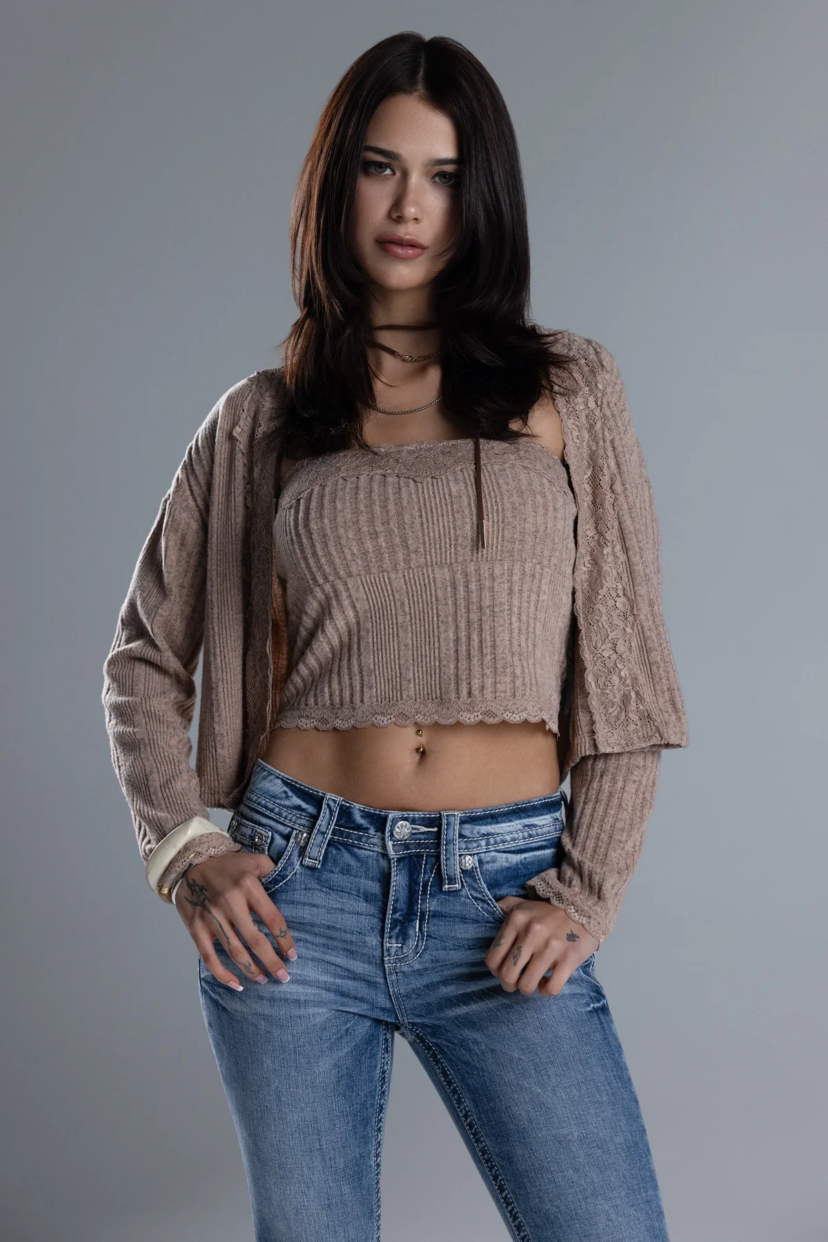 Mirza Cardigan Set - Image 7