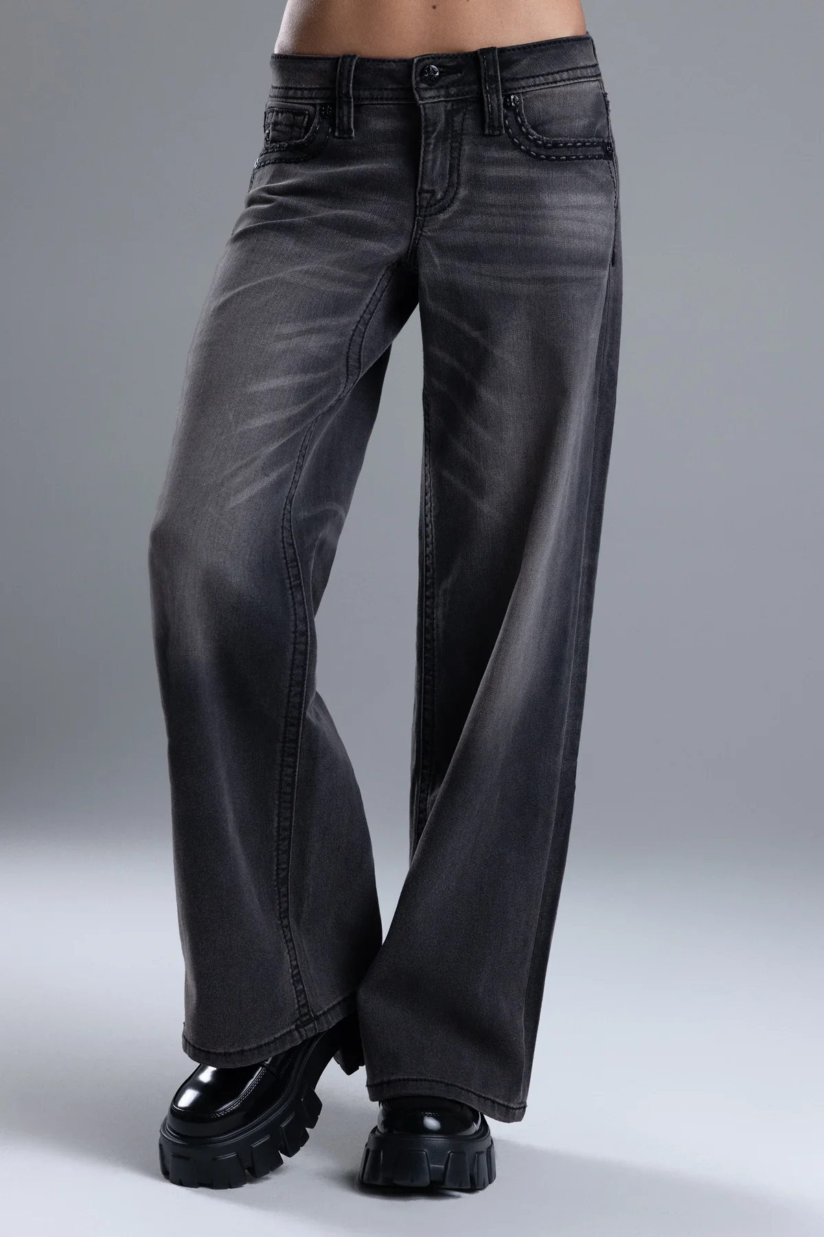 Sevryn Wide Leg Jeans - Image 3