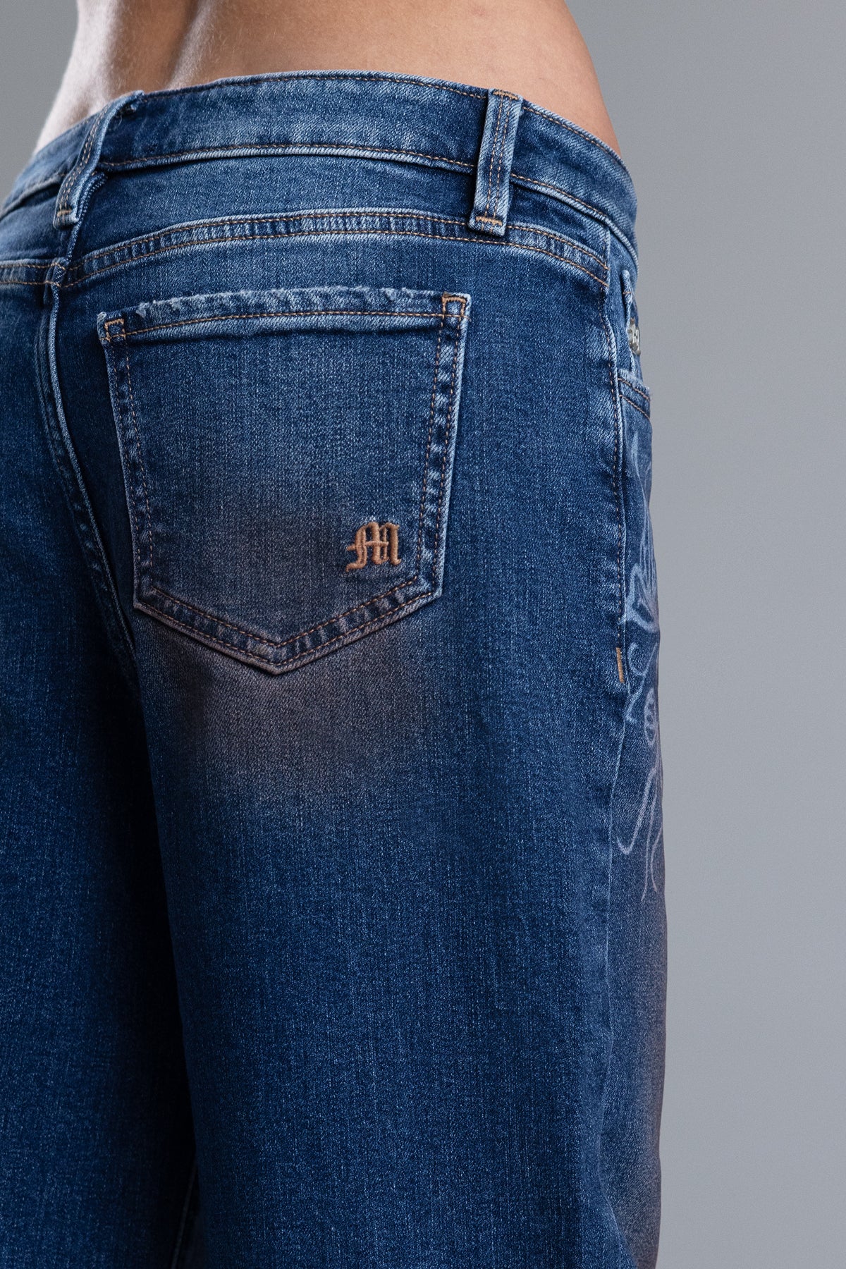 Vanessa Vintage Baggy Jeans - Image 5