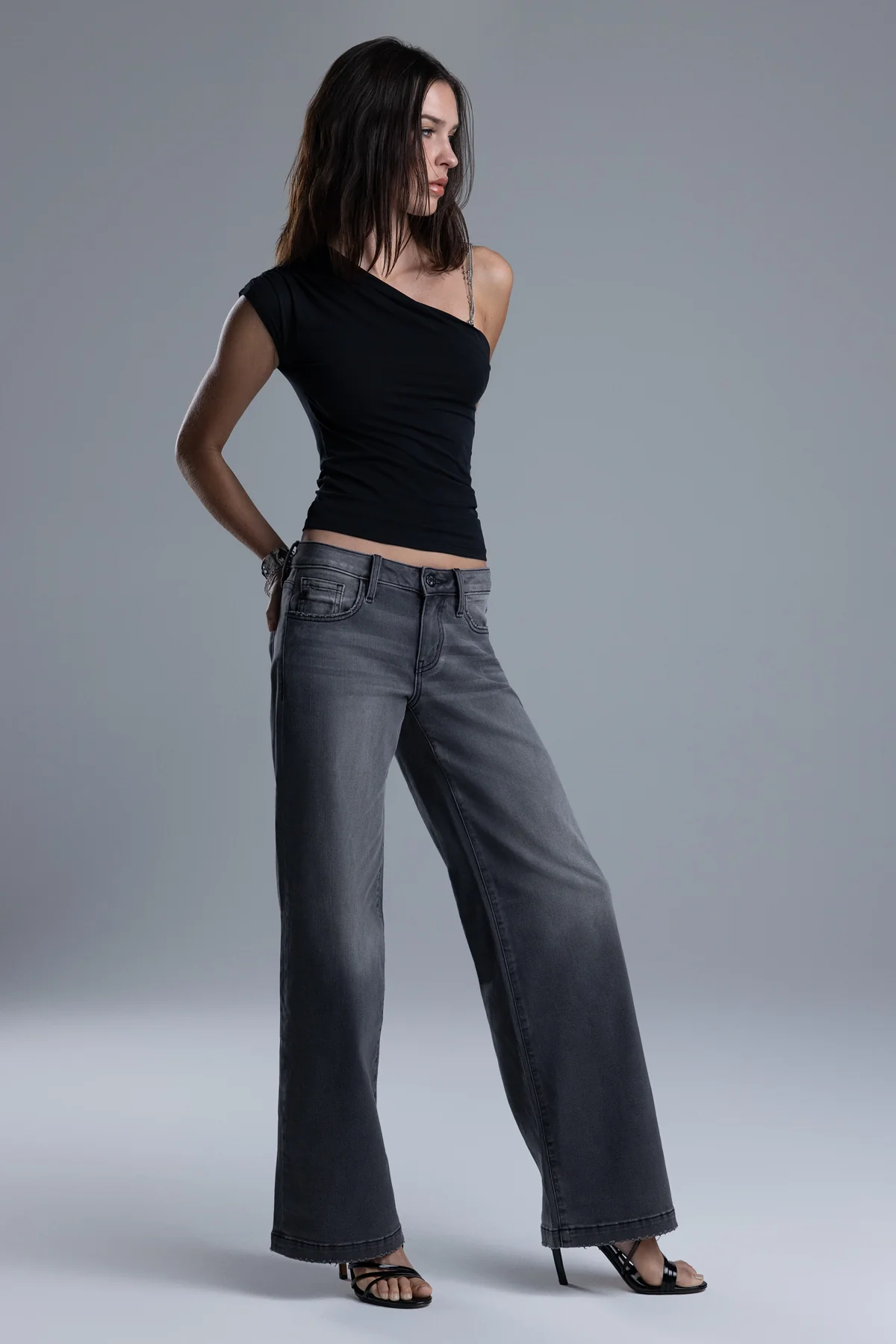 Wiley Wide Leg Jeans - Image 17